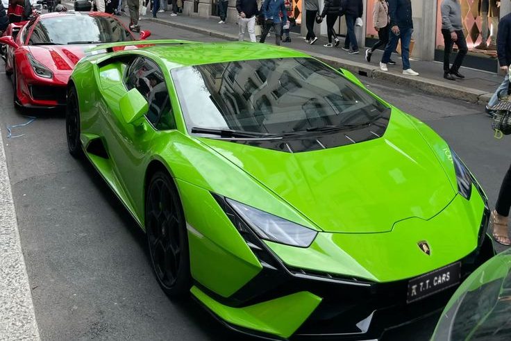 Lamborghini Huracan verde